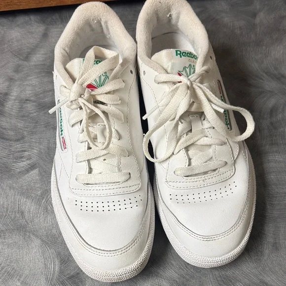Reebok Club C 85 White and Green Classic Sneakers - Picture 2 of 4